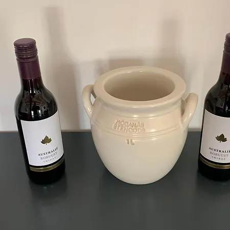 Luxury - Eik Aan De Dijk