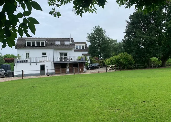 Luxury - Eik Aan De Dijk Oda ve Kahvaltı 3*