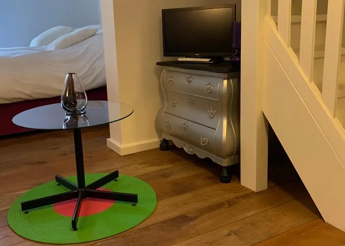 Luxury - Eik Aan De Dijk