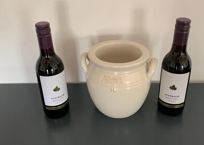 Luxury - Eik Aan De Dijk