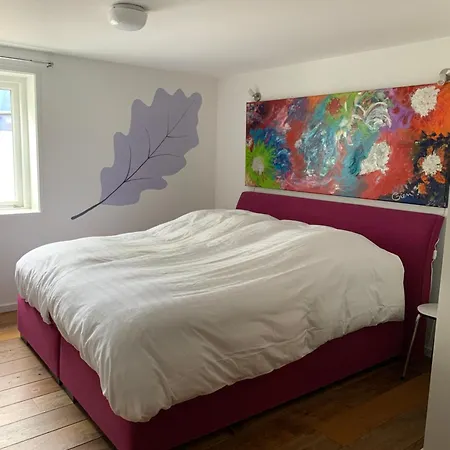 Bed & Breakfast Luxury - Eik Aan De Dijk *